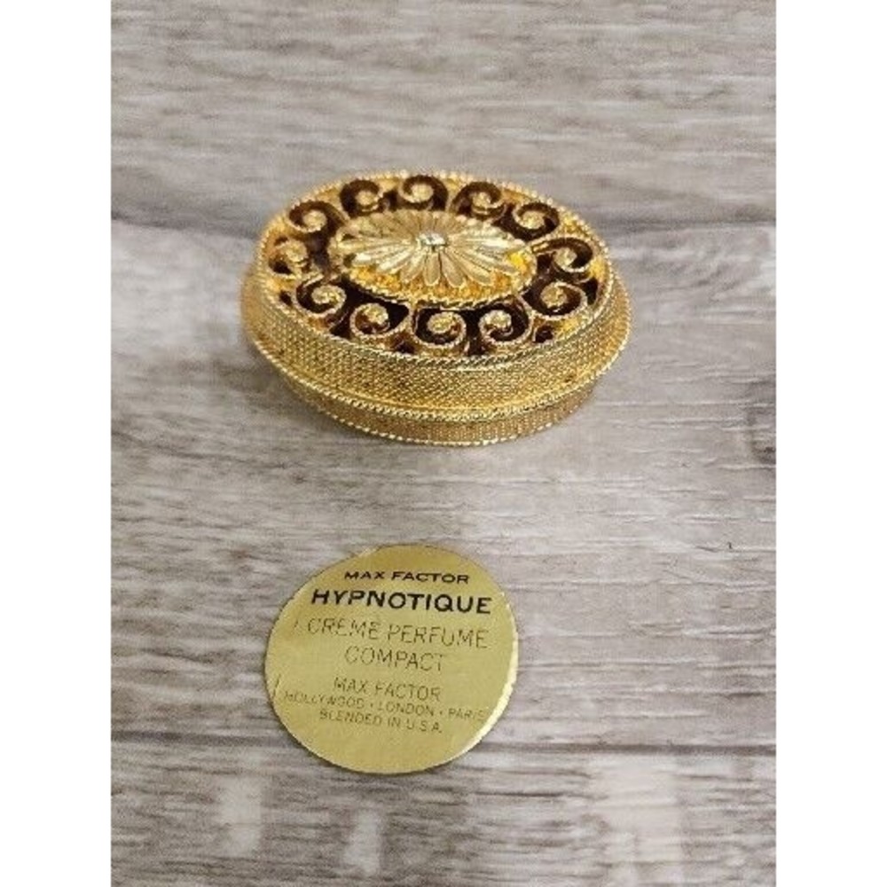 Vintage Max Factor Hypnotique Full Creme Perfume Pill Box - Picture 3 of 5